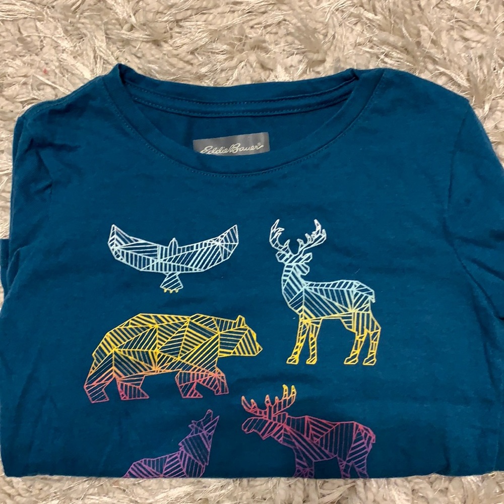 Girl’s Eddie Bauer L/S tee size 5/6